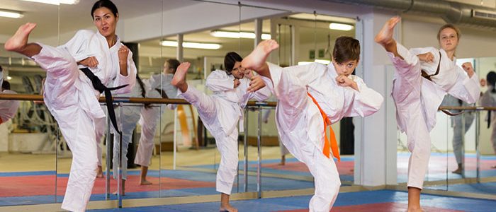 girls doing Martial-Arts-for-Self-Defence